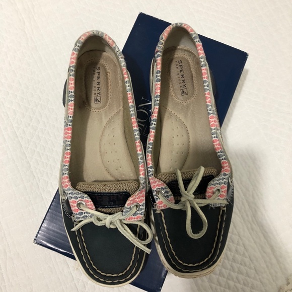 Womens Sperry Slip Ons - Picture 4 of 6